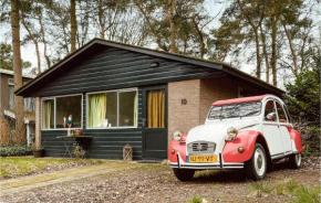 Lovely StaCaravan In Rheezerveen With Wifi